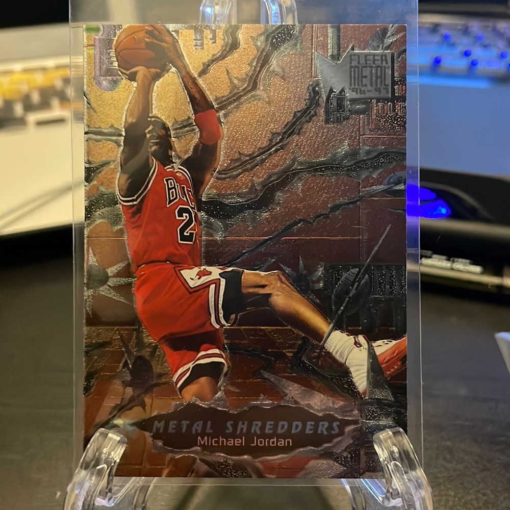 Michael Jordan 1996-97 Fleer Metal Shredders Card #241